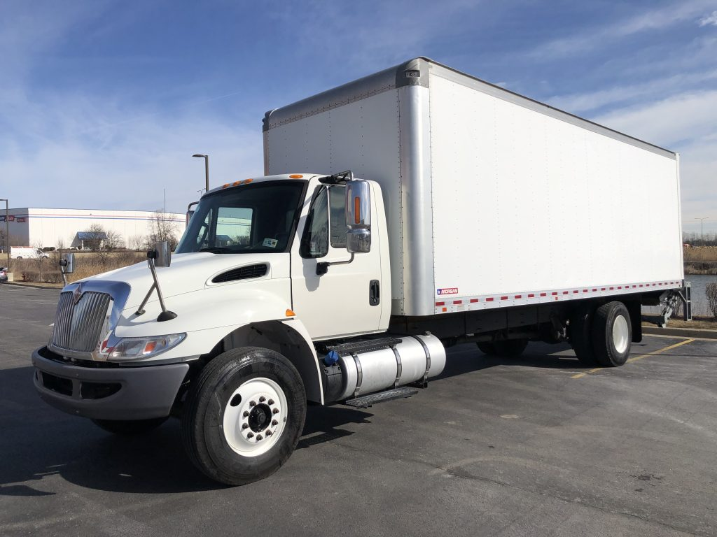 Dry Van Truck